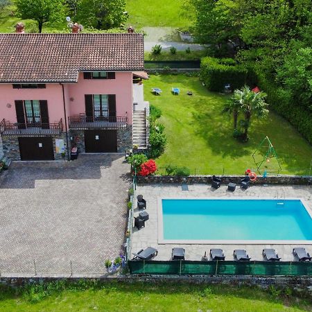 Villa Locazione Turistica Oasi e Relax - CCO410 Colico Esterno foto