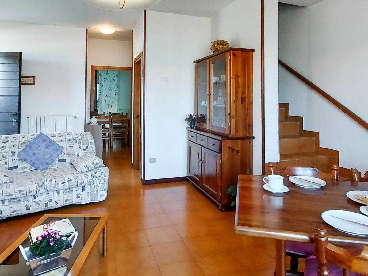 Villa Locazione Turistica Oasi e Relax - CCO410 Colico Esterno foto