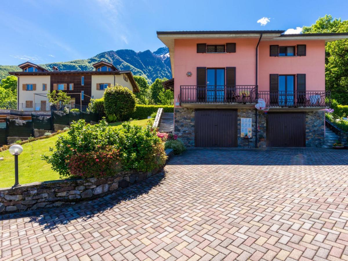 Villa Locazione Turistica Oasi e Relax - CCO410 Colico Esterno foto