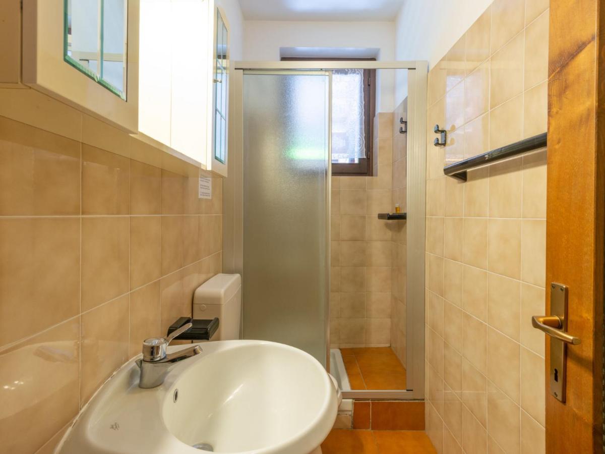 Villa Locazione Turistica Oasi e Relax - CCO410 Colico Esterno foto